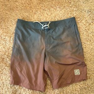 Men’s American Eagle swimming trunks M